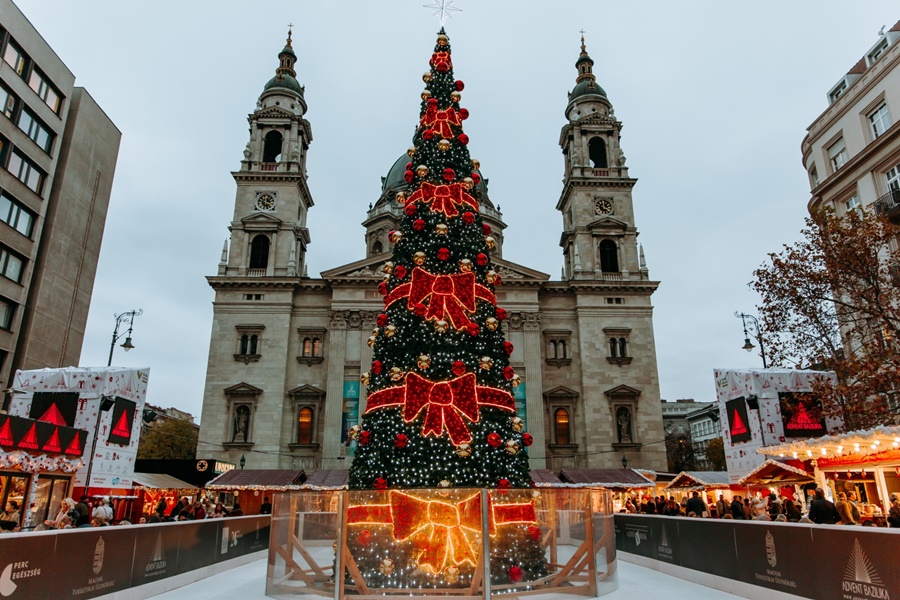 Advent a Bazilikánál